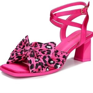 Chunky heel sandals NWOT